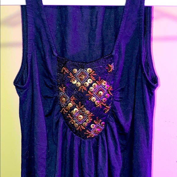 Gorgeous Lush Flattering Navy Blue Sleeveless Top - Picture 2 of 6